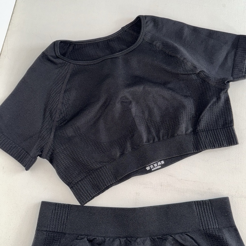 Maternity Bike Short Cropped Tee Set / bundle - Picture 4 of 9